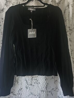 Marled Black Ribbed Scoop-Neck Long Sleeve Top